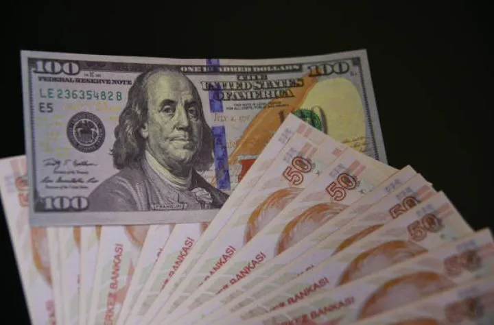 Canlı Dolar/TL Günlük Nabız: Piyasaların Gözü Döviz Kurlarında